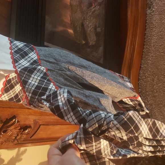 APRON - Picture 8 of 13